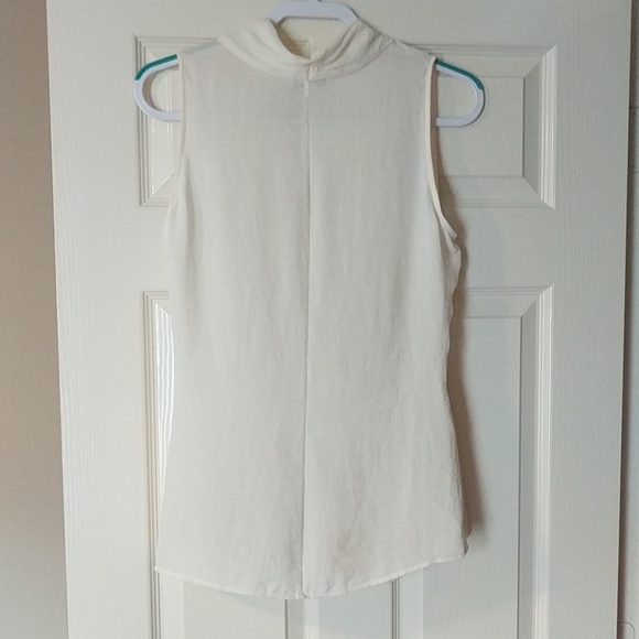 Sold Cabi 570 Wrap Blouse - Picture 4 of 6